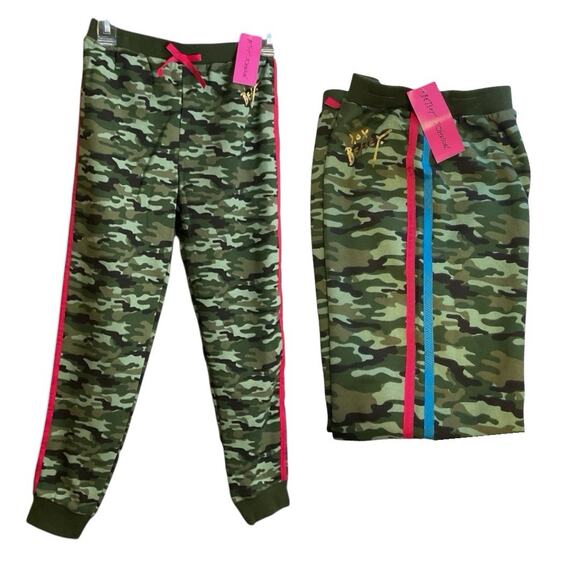 Betsey Johnson Joggers Womens SZ L Green Camo Print Side Stripe Leg Pants - Picture 1 of 13
